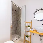 Alcantara Charm דירה *