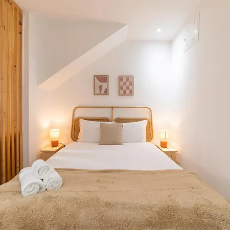 Alcantara Charm Apartment *
