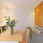 Alcantara Charm Apartman *